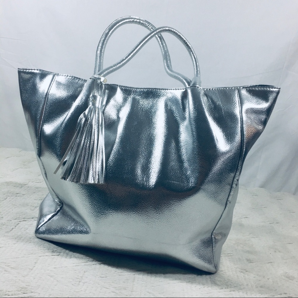 Ultra Chi Large Tote Bag Purse Metallic Silver